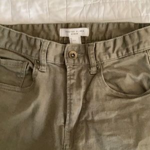 Olive green Forever 21 Men denim jeans.  Size 29